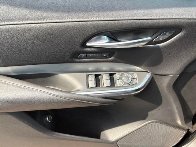 2023 Cadillac XT4 AWD Premium Luxury