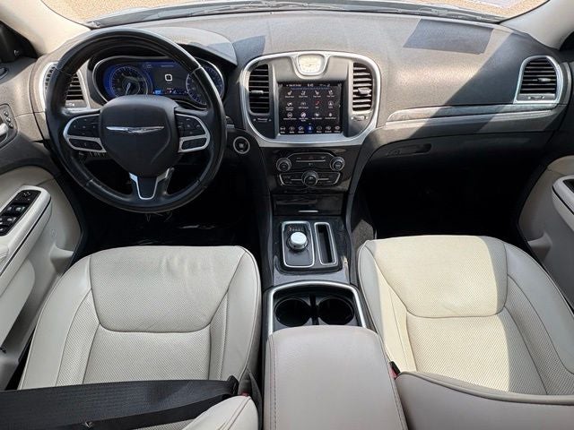 2018 Chrysler 300 Limited