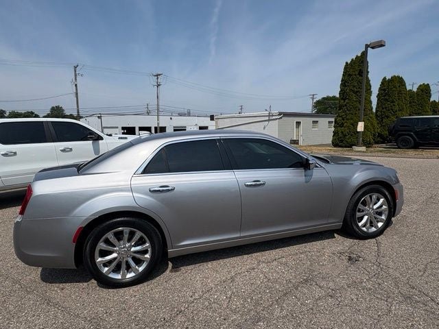 2018 Chrysler 300 Limited