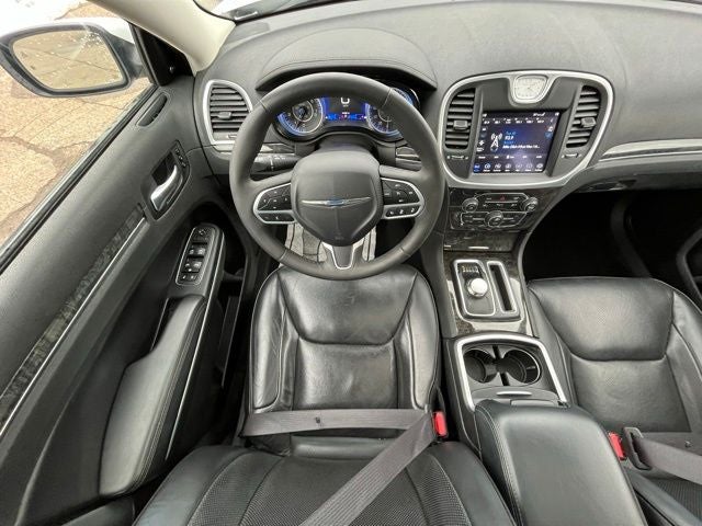 2023 Chrysler 300 Touring-L AWD