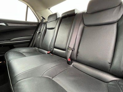 2023 Chrysler 300 Touring-L AWD