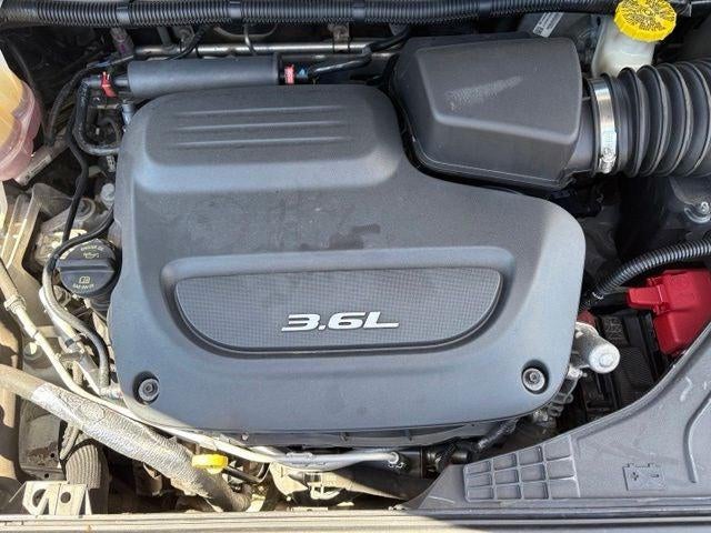 2017 Chrysler Pacifica Touring-L Plus