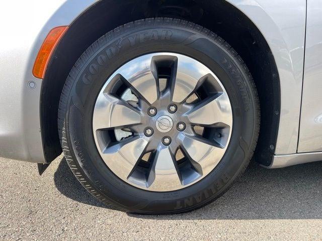 2018 Chrysler Pacifica Hybrid Limited