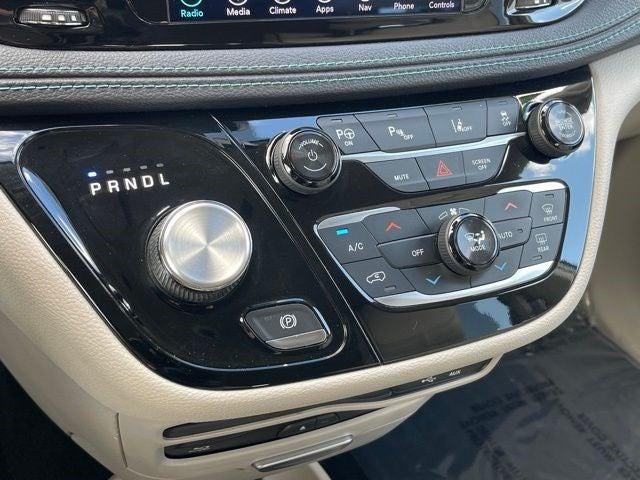 2018 Chrysler Pacifica Hybrid Limited