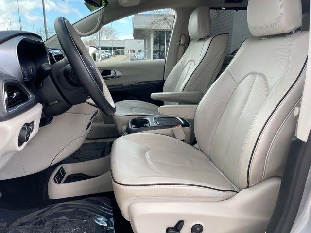 2018 Chrysler Pacifica Hybrid Limited