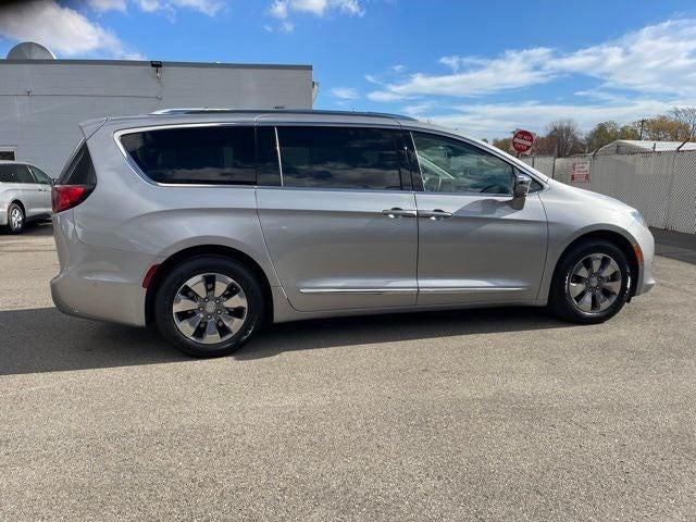 2018 Chrysler Pacifica Hybrid Limited