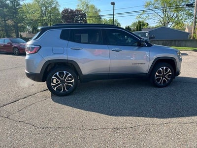2023 Jeep Compass Limited