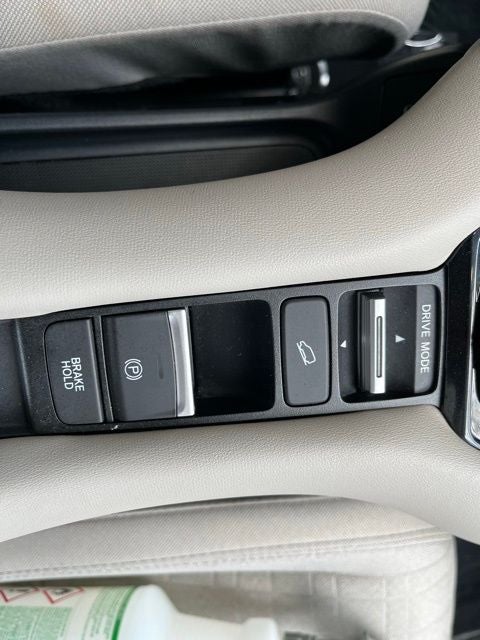 2025 Honda HR-V AWD LX