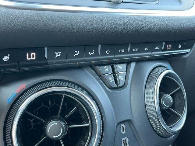 2025 Chevrolet Blazer AWD 2LT