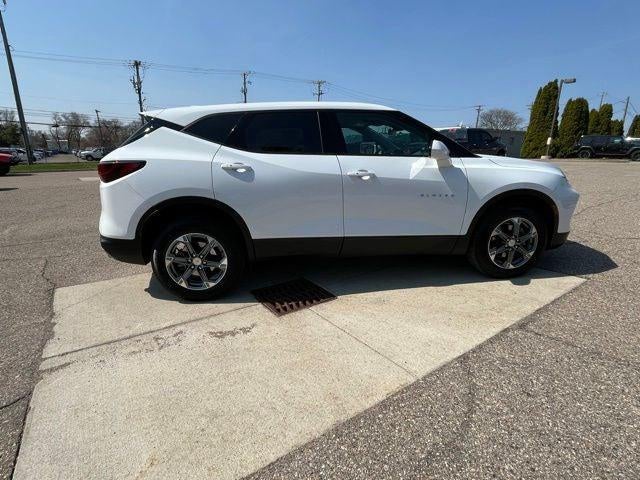 2025 Chevrolet Blazer AWD 2LT