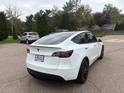 2023 Tesla Model Y Performance Dual Motor All-Wheel Drive