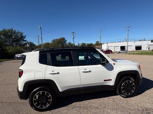 2023 Jeep Renegade Trailhawk 4x4