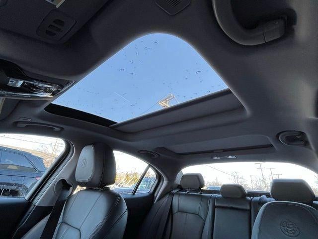 2017 Alfa Romeo Giulia Ti AWD