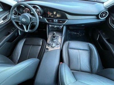 2017 Alfa Romeo Giulia Ti AWD