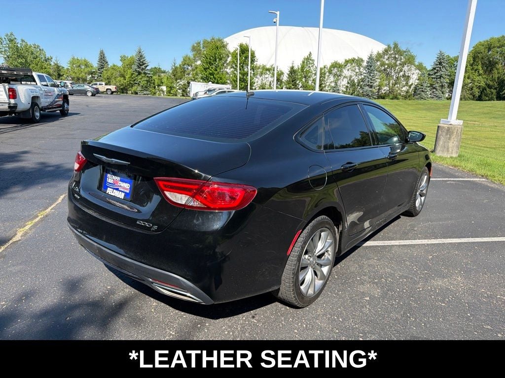 2016 Chrysler 200 S
