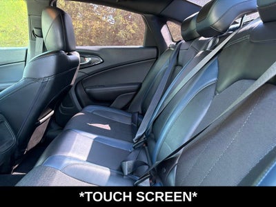 2016 Chrysler 200 S