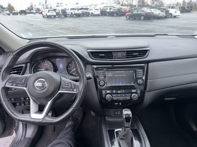 2018 Nissan Rogue Base