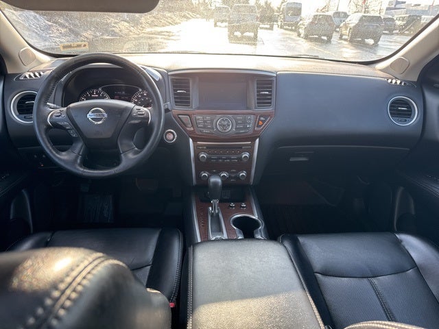2019 Nissan Pathfinder Platinum