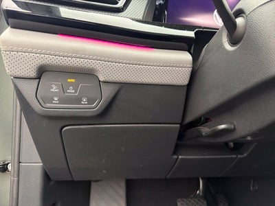 2025 Volkswagen Atlas Cross Sport 2.0T SEL