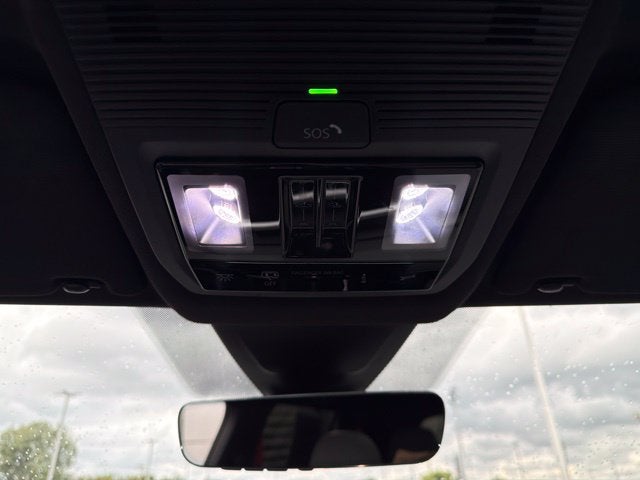 2025 Volkswagen Atlas Cross Sport 2.0T SEL