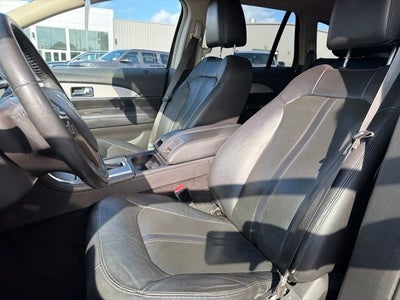 2012 Lincoln MKX Base