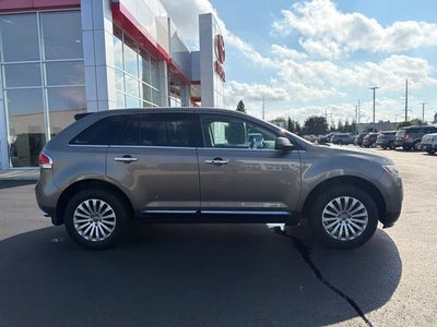 2012 Lincoln MKX Base