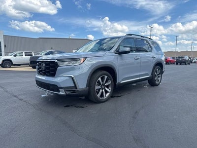 2025 Honda Pilot Touring