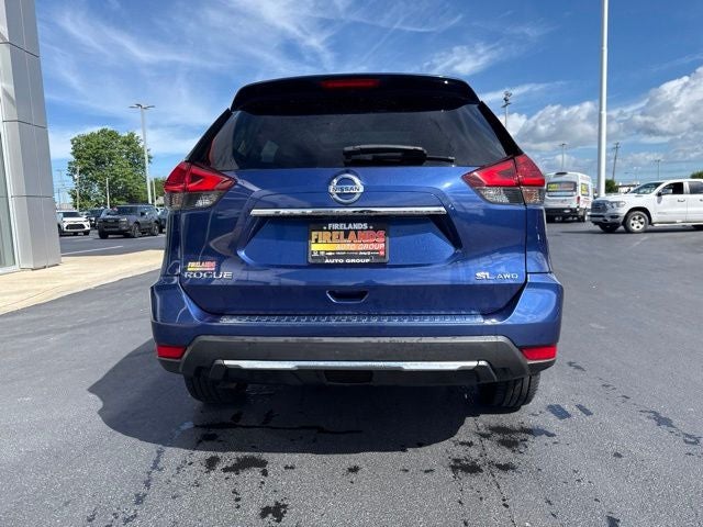 2017 Nissan Rogue SL