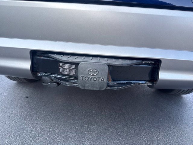 2025 Toyota Highlander Hybrid Platinum