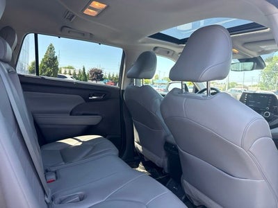 2021 Toyota Highlander XLE