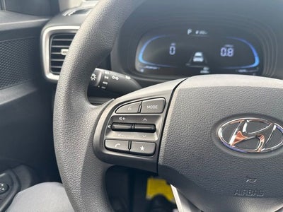 2025 Hyundai Venue SE