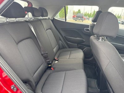 2025 Hyundai Venue SE