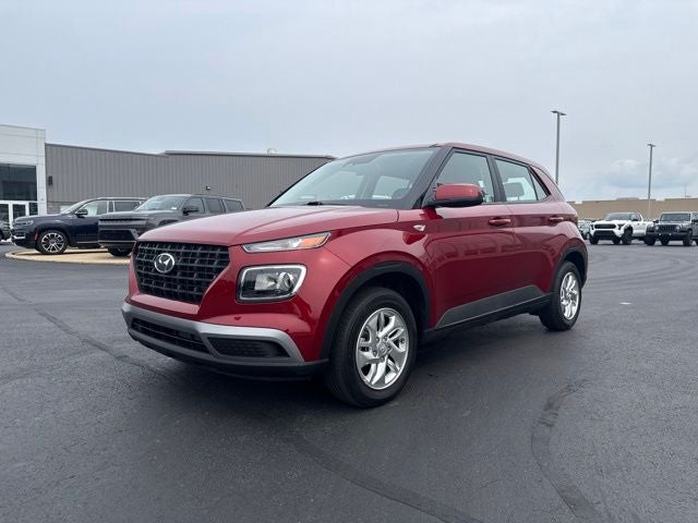 2025 Hyundai Venue SE