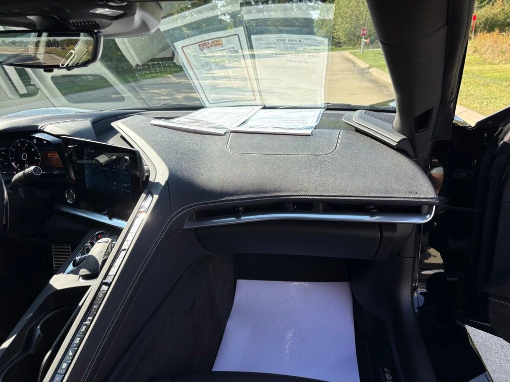 2024 Chevrolet Corvette Stingray 2LT