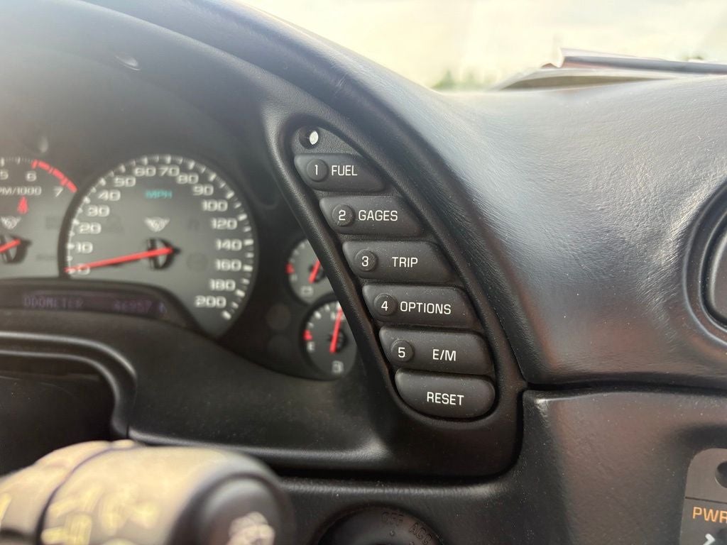 2001 Chevrolet Corvette Base