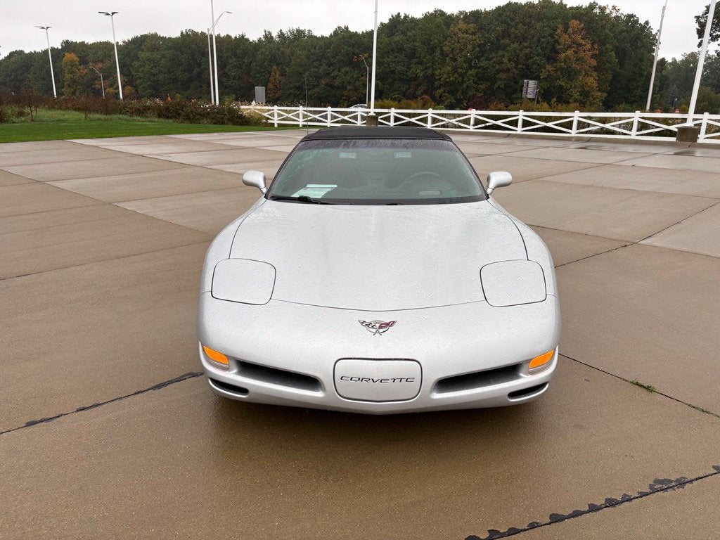 2003 Chevrolet Corvette Base