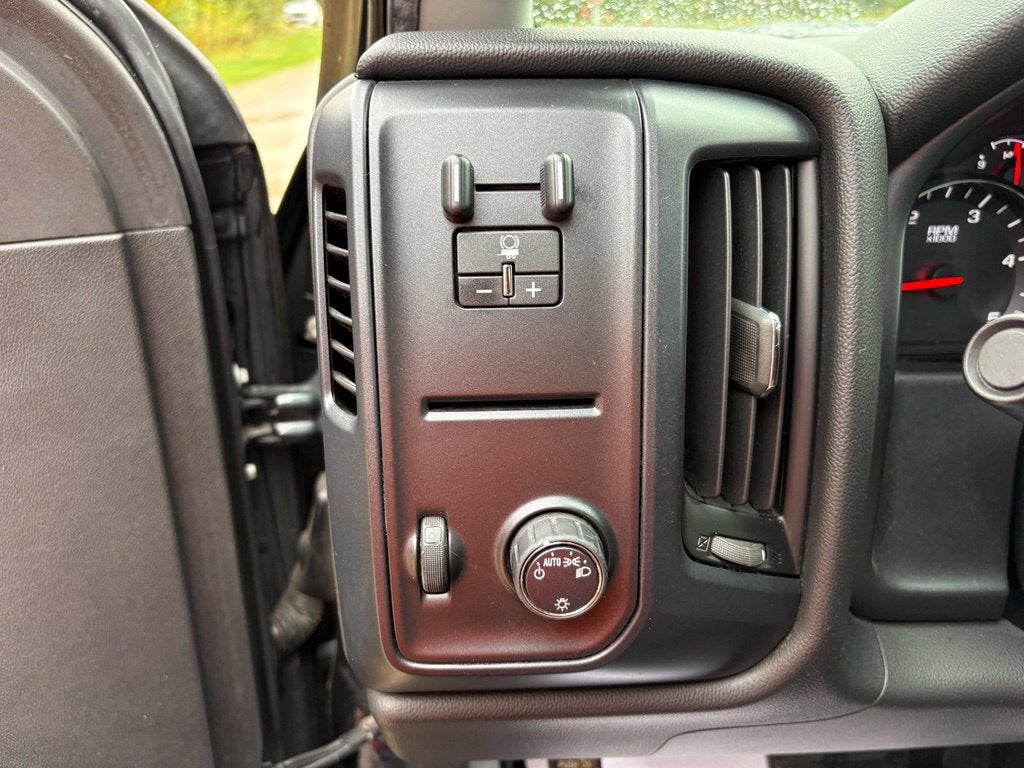 2018 Chevrolet Silverado 2500HD Work Truck