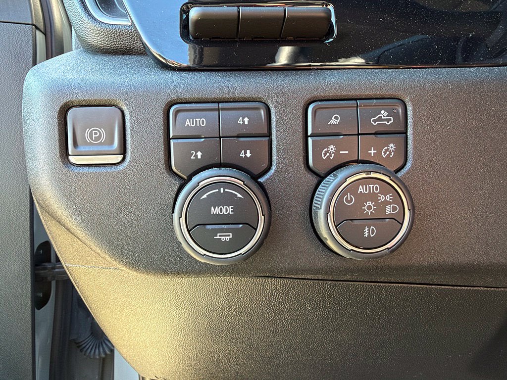 2024 Chevrolet Silverado 3500HD LTZ