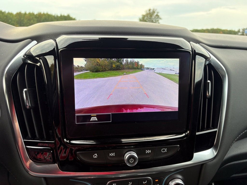 2024 Chevrolet Traverse Limited LT Cloth