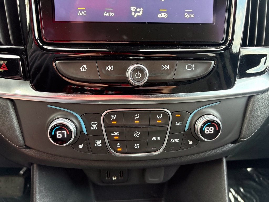 2024 Chevrolet Traverse Limited LT Cloth
