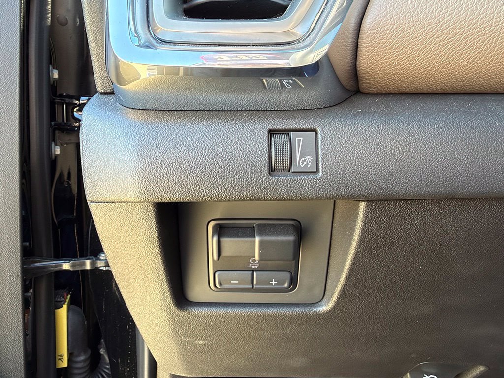 2024 GMC Canyon Denali