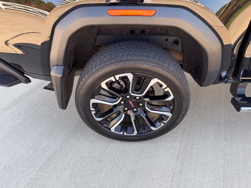 2024 GMC Canyon Denali