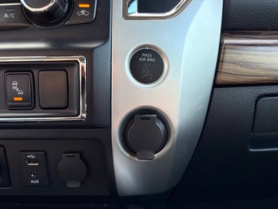 2017 Nissan Titan SL