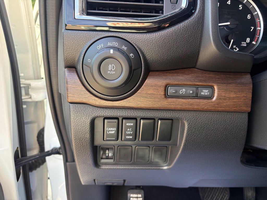 2023 Nissan Titan Platinum Reserve