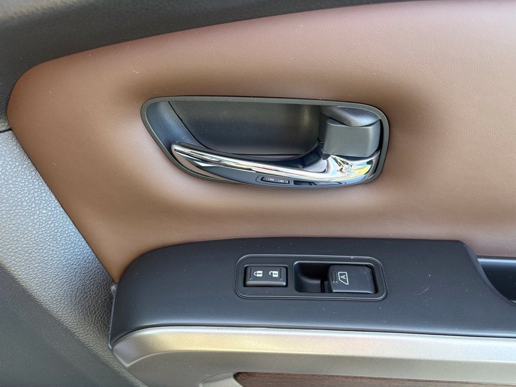 2023 Nissan Titan Platinum Reserve