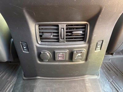 2023 Nissan Titan Platinum Reserve