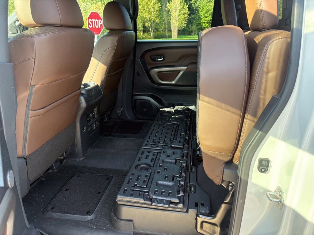 2023 Nissan Titan Platinum Reserve