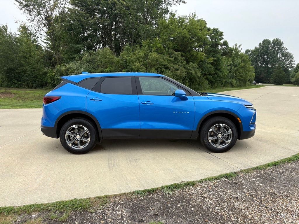 2025 Chevrolet Blazer LT