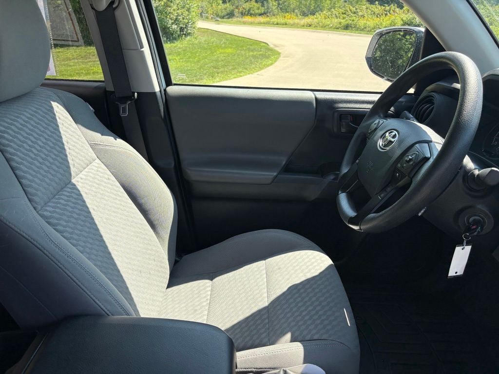 2023 Toyota Tacoma SR V6