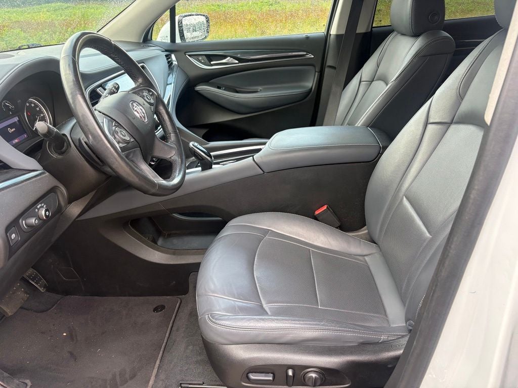 2021 Buick Enclave Essence